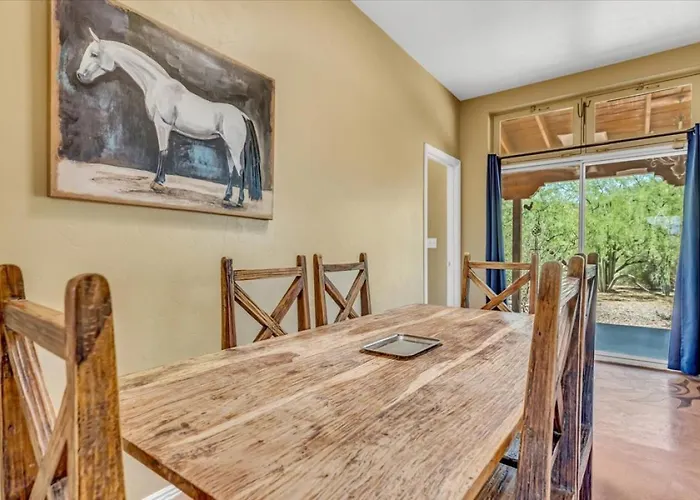 Near Mercado & Downtown - Pet Friendly - Private Holiday home Tucson