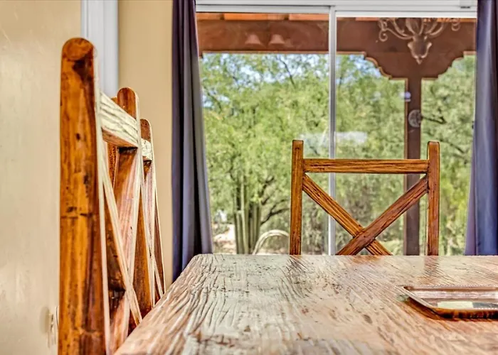 Near Mercado & Downtown - Pet Friendly - Private * Tucson