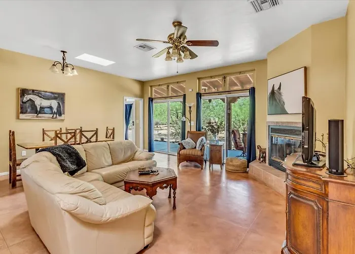 Holiday home Near Mercado & Downtown - Pet Friendly - Private *