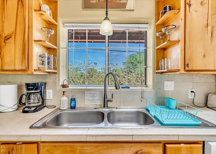 Holiday home Near Mercado & Downtown - Pet Friendly - Private *