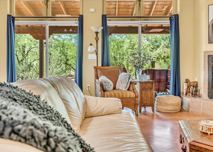 Near Mercado & Downtown - Pet Friendly - Private *